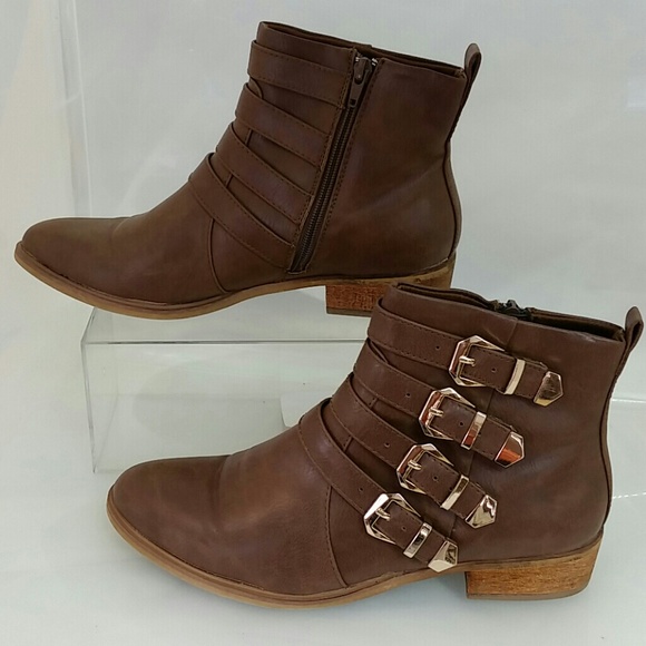 bear trap ankle boots